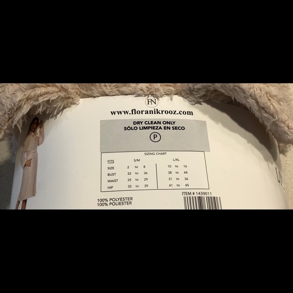 Flora Nikrooz Short Robe - Picture 4 of 4